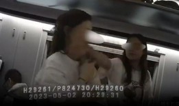 明星爆料高铁事件视频,明星亲历惊险瞬间，揭秘高铁安全疑云