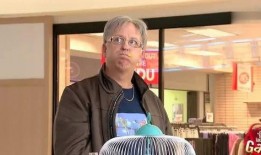 娱乐搞怪大叔爆料,搞怪大叔爆笑爆料，笑料连连幕后故事大公开