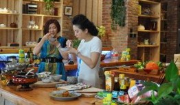 回家吃饭 在线观看,品味家常美食，重温温馨时光